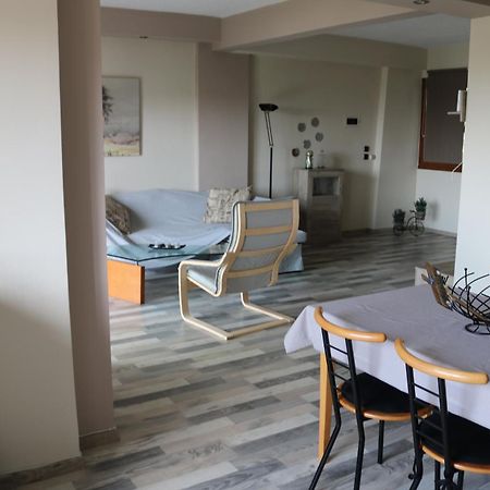Villa Sofia Marathos  Exteriör bild