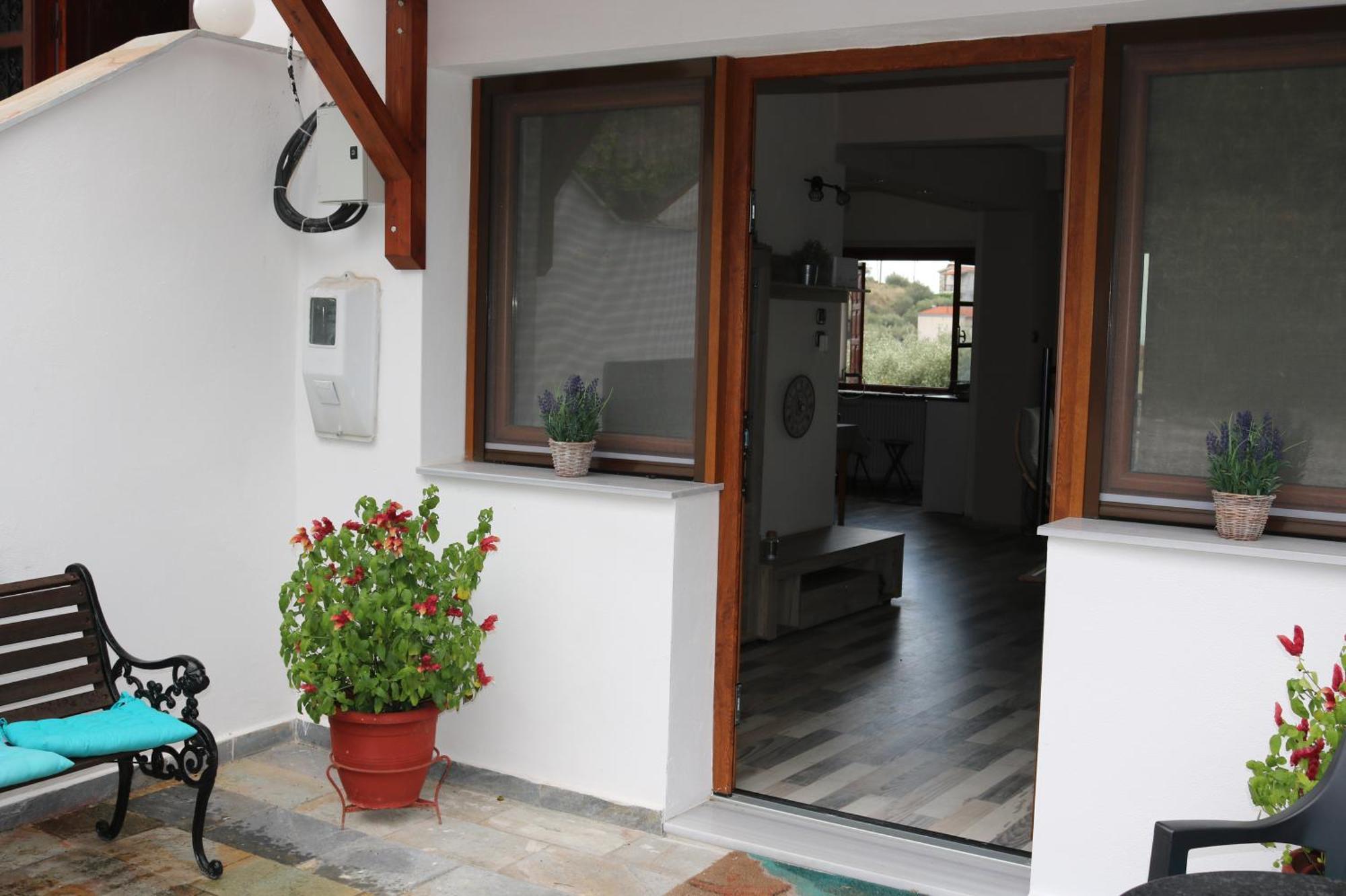 Villa Sofia Marathos  Exteriör bild