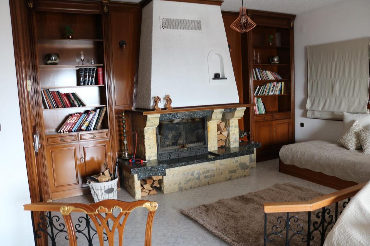 Villa Sofia Marathos  Exteriör bild
